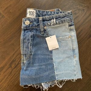 Urban Outfitters Two Toned BDG Denim Shorts - Size 25